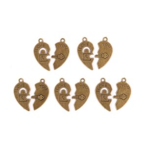 Metal Pendant, Half Heart Pair 2.7 X 1.4 Cm (10 Pcs/Pack)