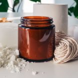 Barna üvegtégely fedővel - 120 ml