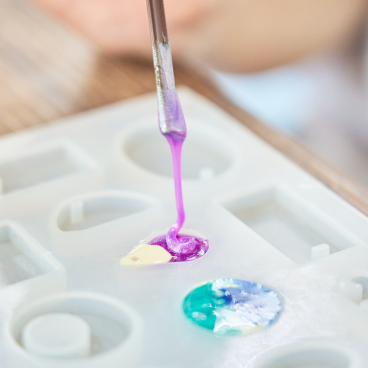 Gyakori hibák az epoxy műgyanta öntés során: hogyan kerüld el őket?